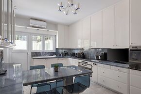 Athenian Secret Glyfada