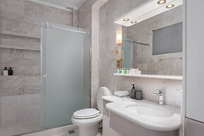 Athenian Secret Glyfada