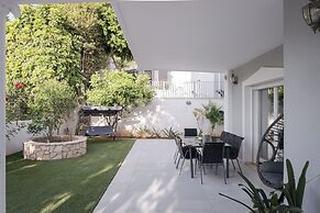 Athenian Secret Glyfada