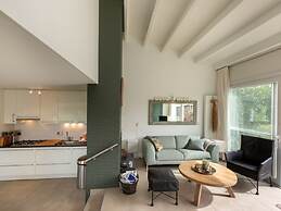 Spacious Holiday Home With Garden