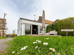 Spacious Holiday Home With Garden