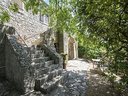 Beautiful Holiday Home With Private Pool
