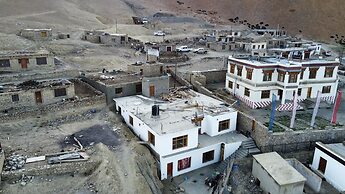 Kailash House - Tsomoriri Lake