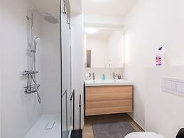 Apartment on 5th Floor With Terrace