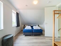 Brand new Holiday Home Near the Water