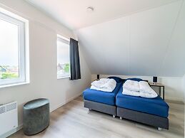 Brand new Holiday Home Near the Water