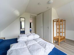 Brand new Holiday Home Near the Water