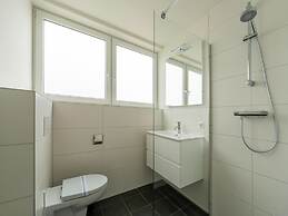 Brand new Holiday Home Near the Water