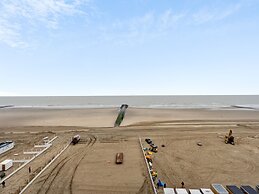 Cosy Studio With sea and Beach Views