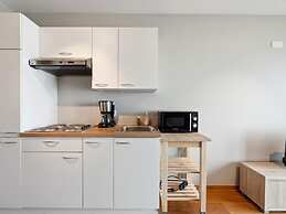 Cosy Studio With sea and Beach Views