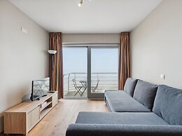 Cosy Studio With sea and Beach Views