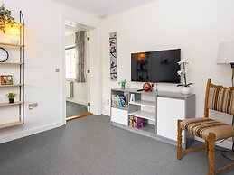 6 Person Holiday Home in Hojer