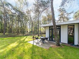 Comfortable Holiday Home With a Garden