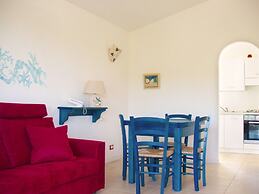 Elegant Apartment Near Baja Sardinia Beach