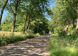 Charming Chalet With Spacious Enclosed Garden