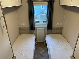 Charming Chalet With Spacious Garden