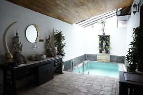 THE FARM RETREAT