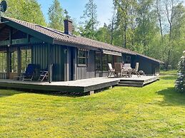 6 Person Holiday Home in Orkelljunga-by Traum