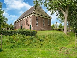 Monumental Holiday Home in Ijhorst