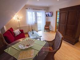 Lighthouse Modern Retreat