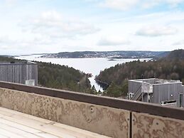 6 Person Holiday Home in Sondeled