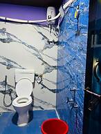 Livin Waves Beach stay and cafe