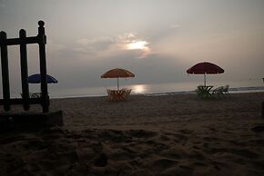 Livin Waves Beach stay and cafe