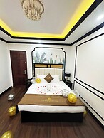Victoria Hotel Me Tri