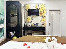 Victoria Hotel Me Tri