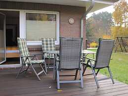 Pleasant Apartment in Suddorf