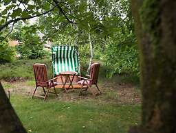 Pleasant Apartment in Suddorf