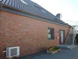 Holiday Apartment Near Beach