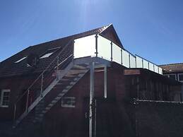 Holiday Apartment Near Beach