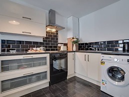 Cove Hideaway 1bhk Apt in Skinningrove