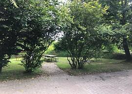 Chalet by the Water in Leukermeer