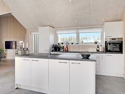 5 Star Holiday Home in Lokken