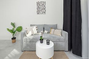 Comfortable Studio Apartments by Renters