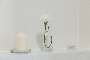 Beautiful Studio Apartments by Renters