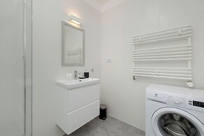 Beautiful Studio Apartments by Renters
