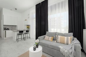 Beautiful Studio Apartments by Renters