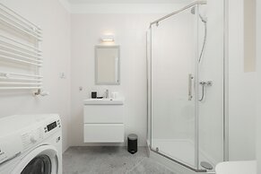 Beautiful Studio Apartments by Renters