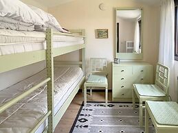 4 Person Holiday Home in Beddingestrand-by Traum