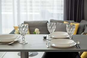 Luxury Apartment by Renters Prestige
