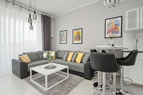 Luxury Apartment by Renters Prestige