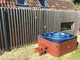 Award Winning 6-bed hot tub House in Batheaston