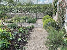 Award Winning 6-bed hot tub House in Batheaston