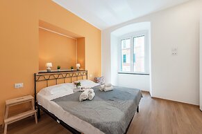 Central Apartment In Genova