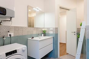 Central Apartment In Genova