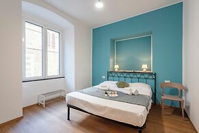 Central Apartment In Genova