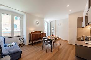 Central Apartment In Genova